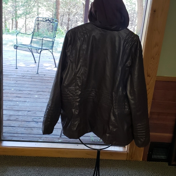 Women's Fall Jacket - Picture 7 of 12